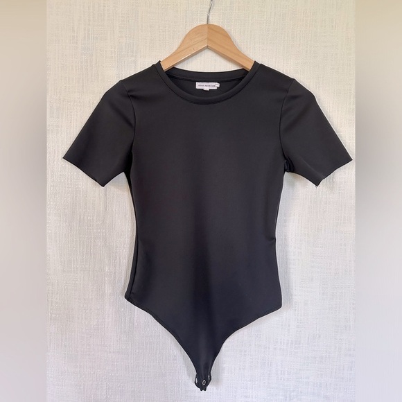 Good American Tops - Good American Scuba Tee Bodysuit